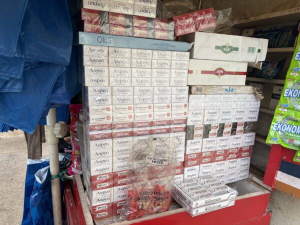 Cigarette Street Trading In Africa